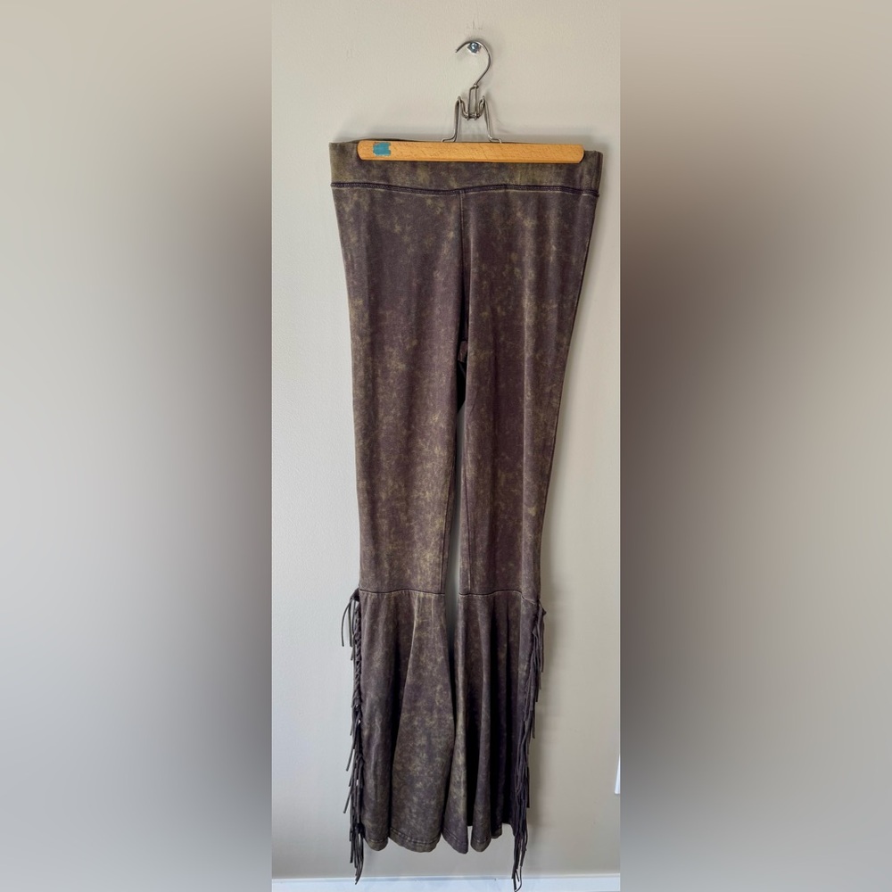 Rock & Roll Cowgirl Fringe Flare Pull On Pants